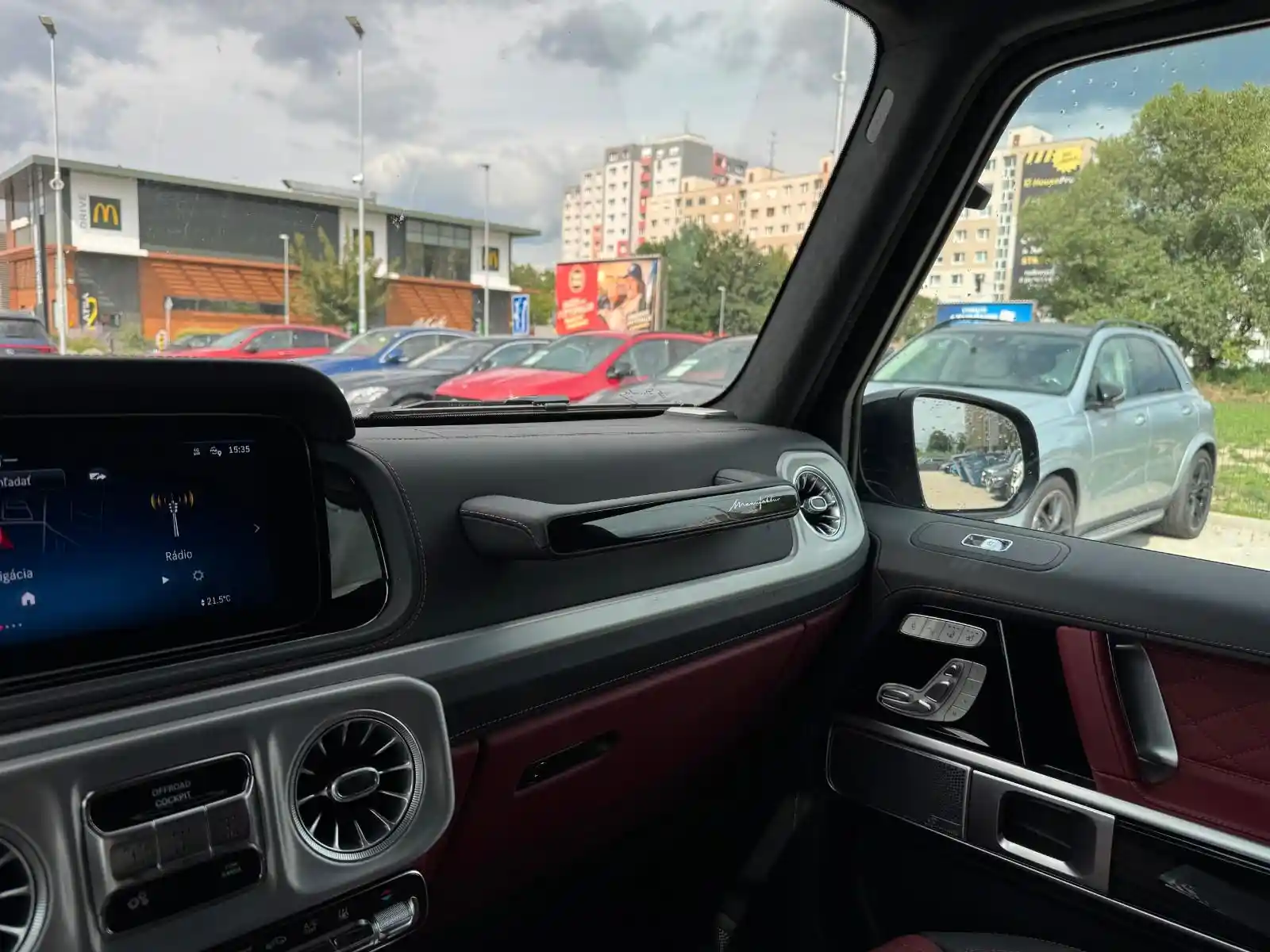 Mercedes-Benz G 500