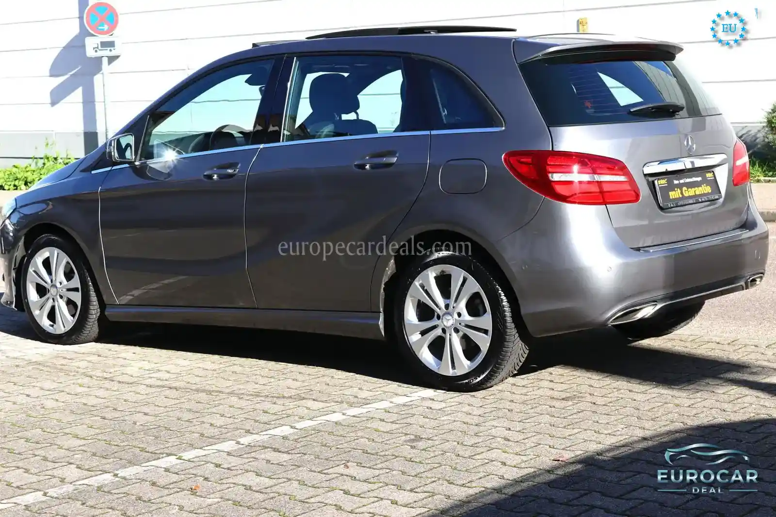 Mercedes-Benz B 200
