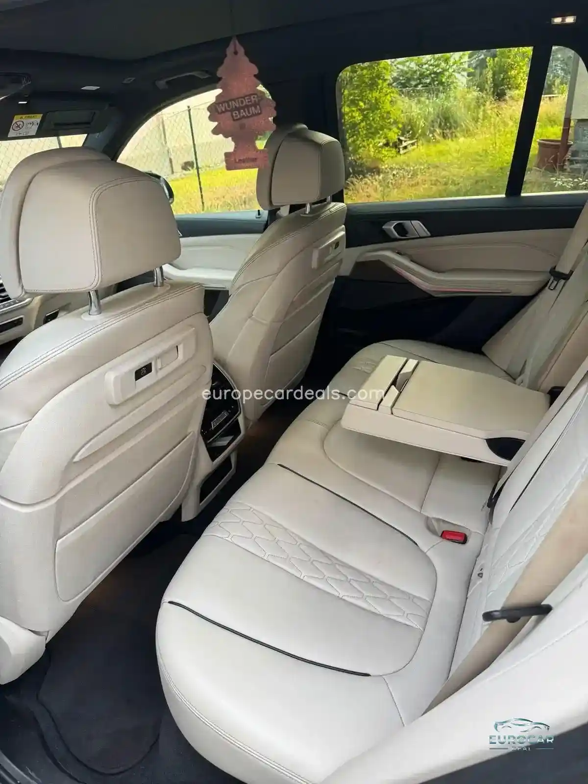 BMW X5 M50