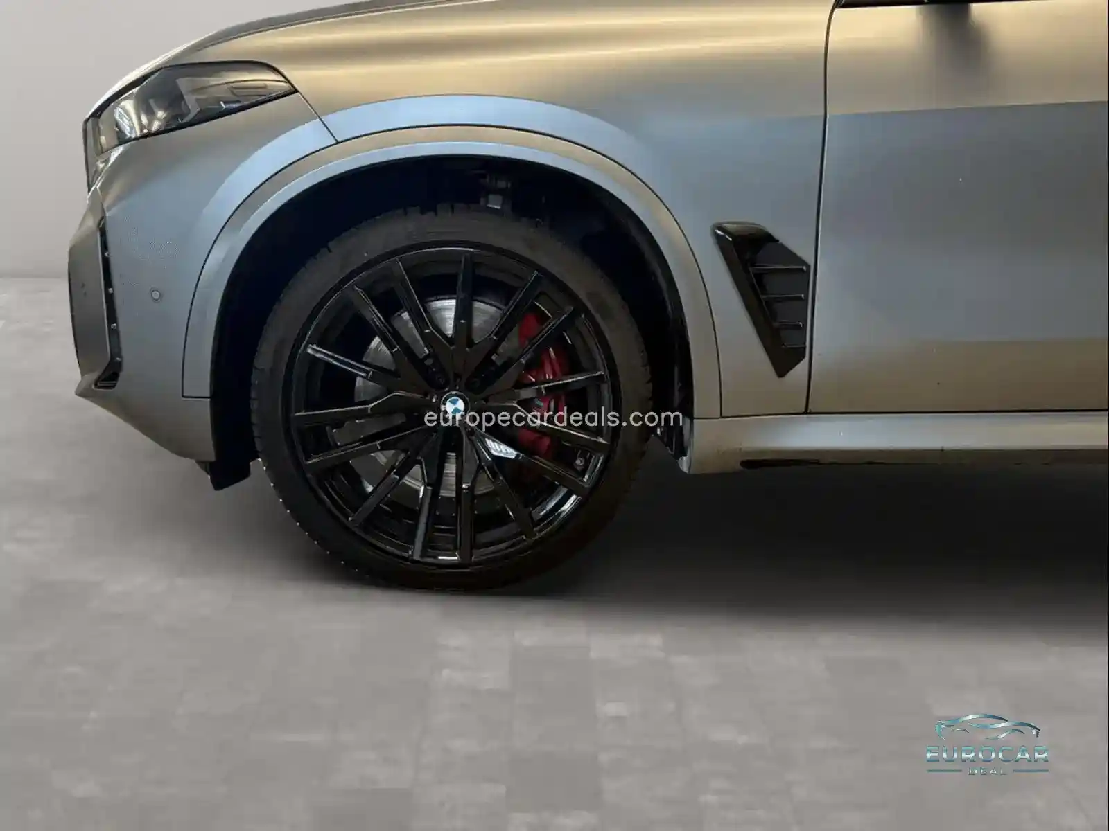 BMW X5 M60