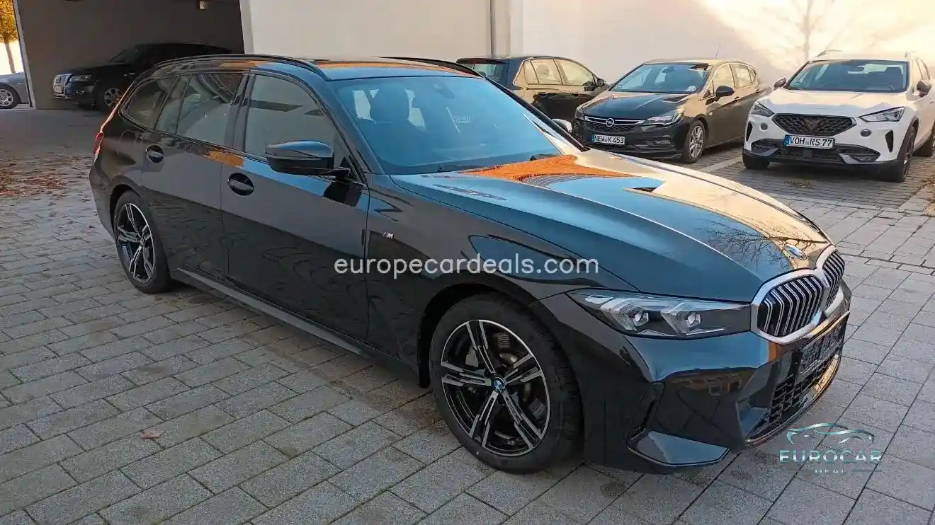BMW 330
