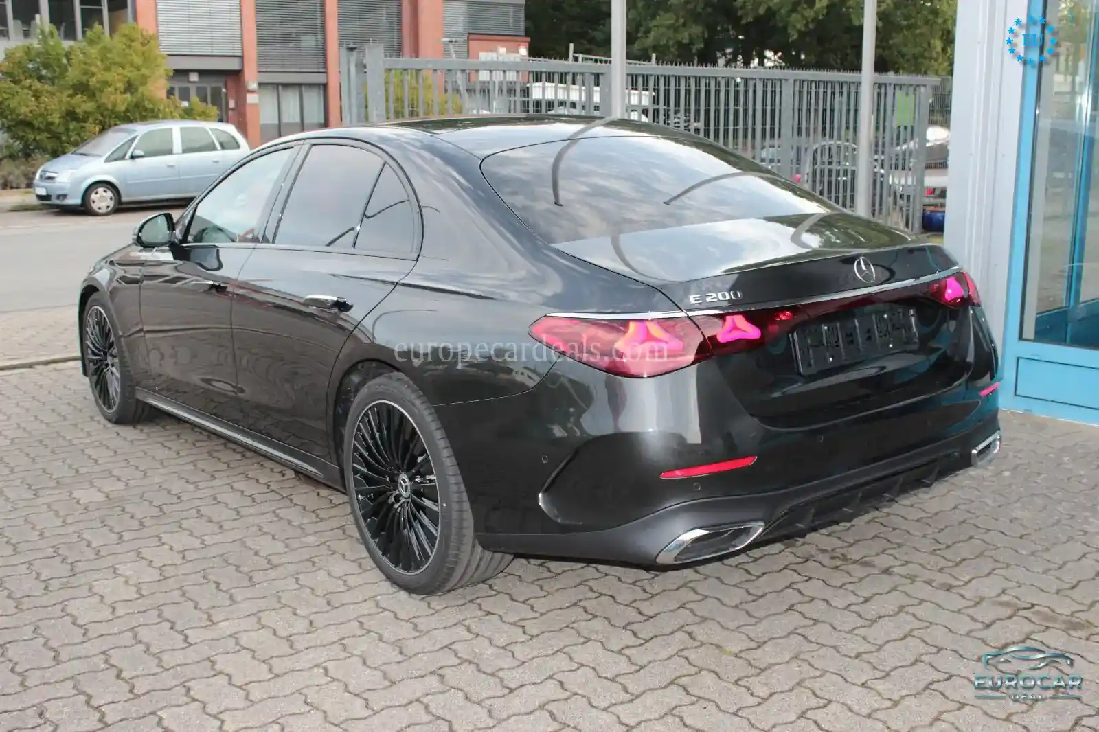 Mercedes-Benz E 200
