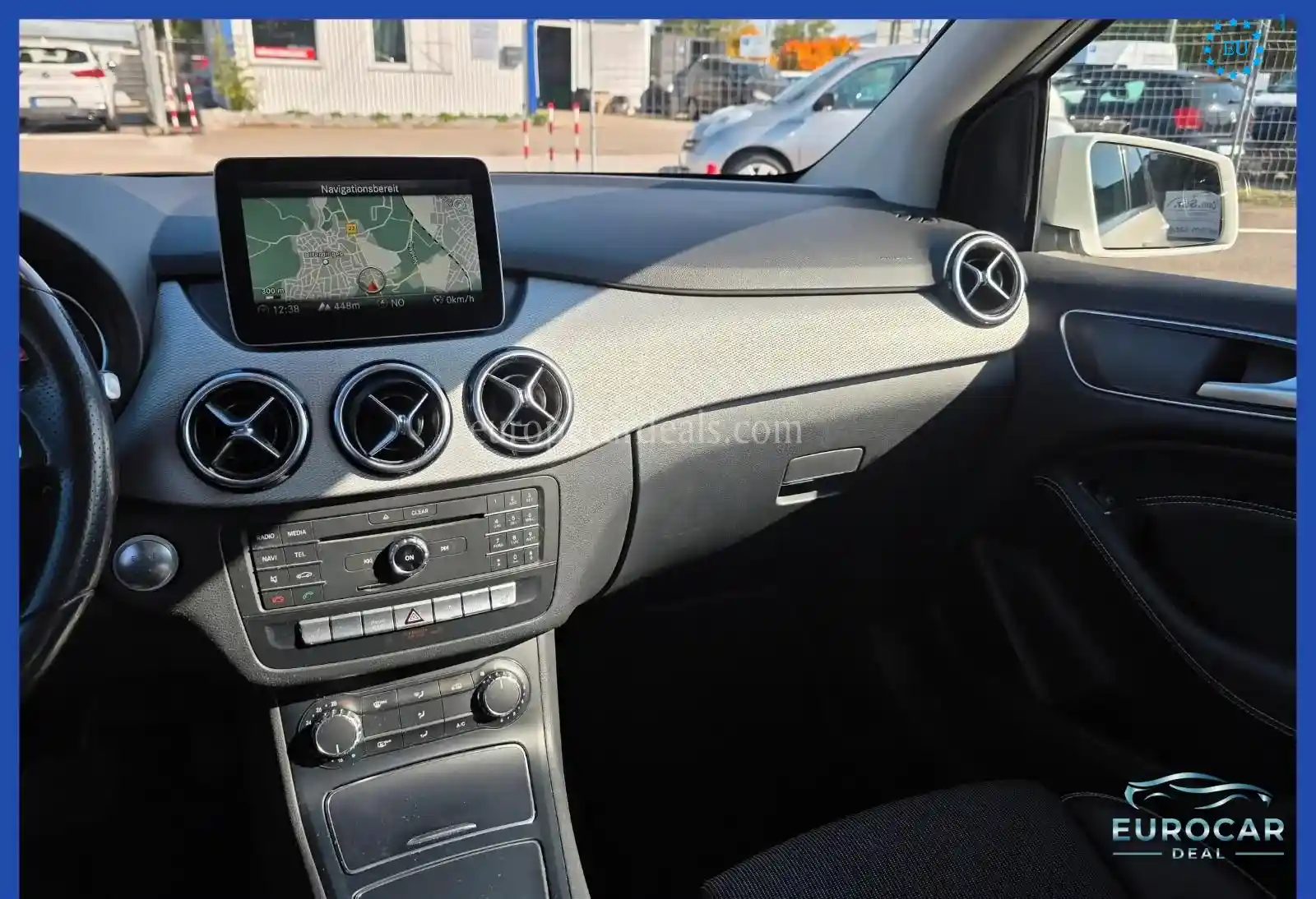 Mercedes-Benz B 180