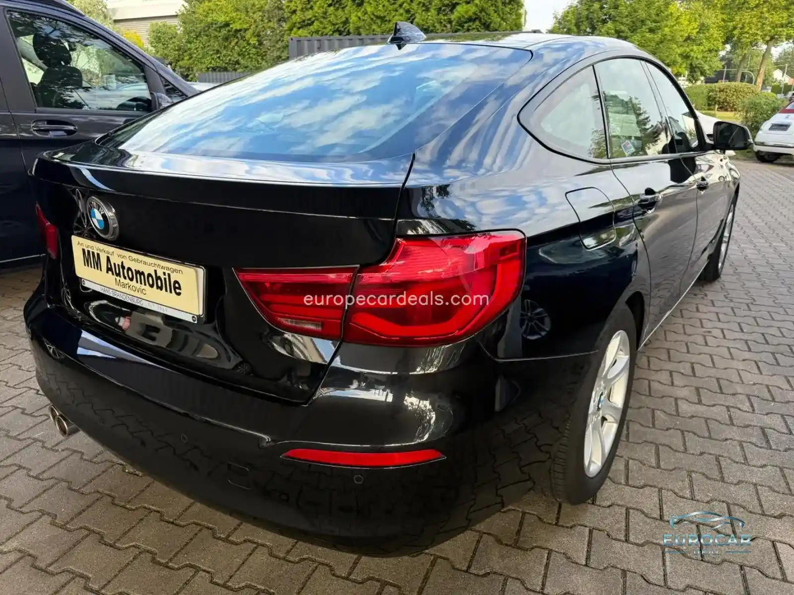 BMW 320