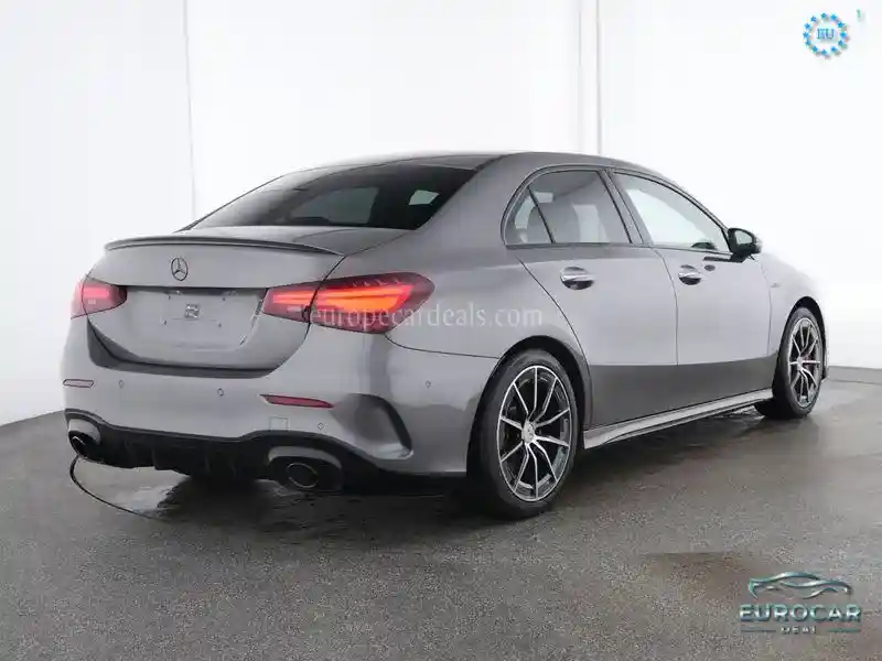 Mercedes-Benz A 35 AMG