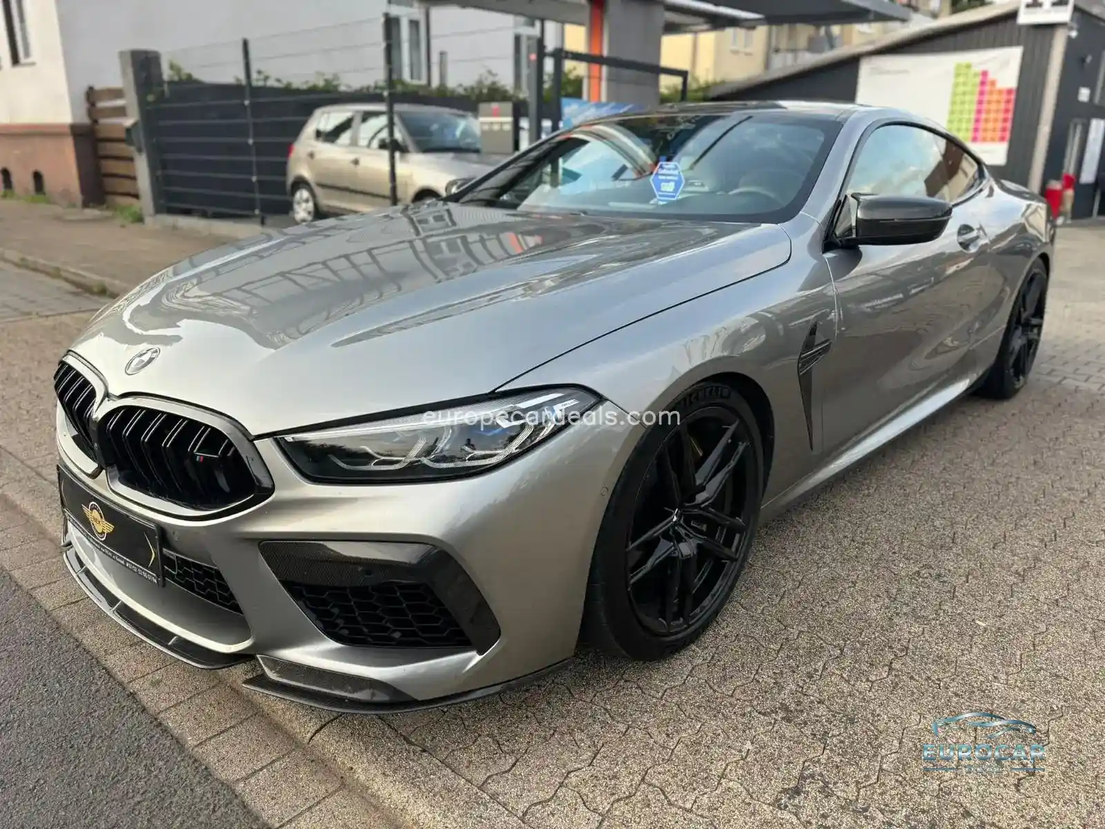 BMW M8