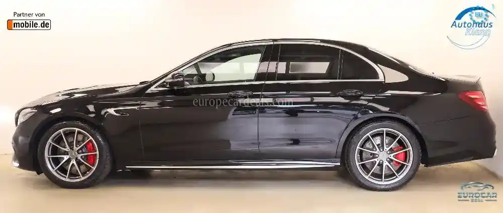 Mercedes-Benz E 63 AMG