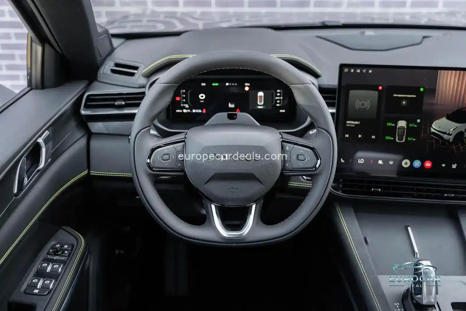 Lynk&Co 01