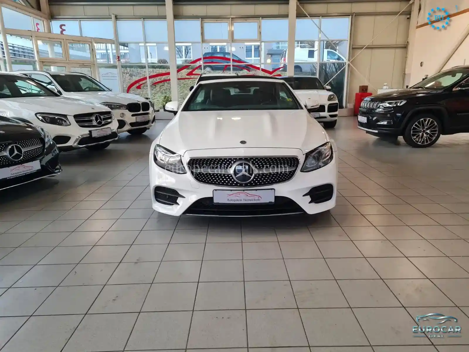 Mercedes-Benz E 300