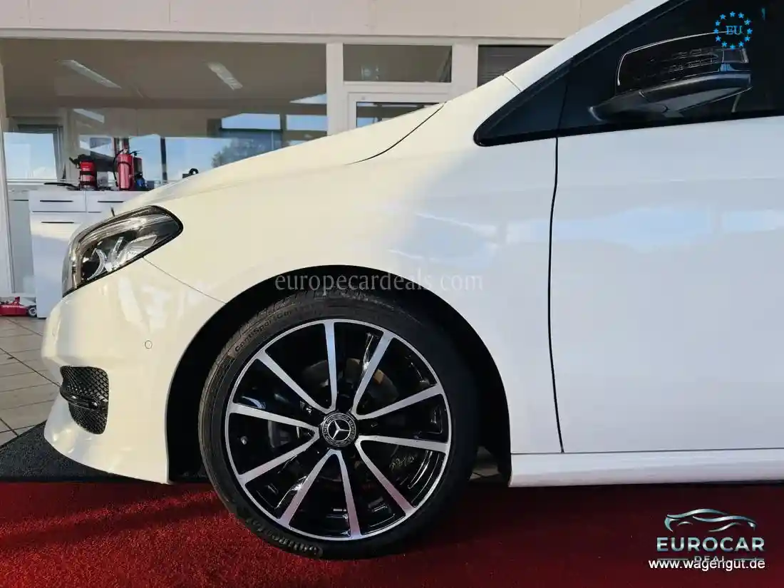 Mercedes-Benz B 200