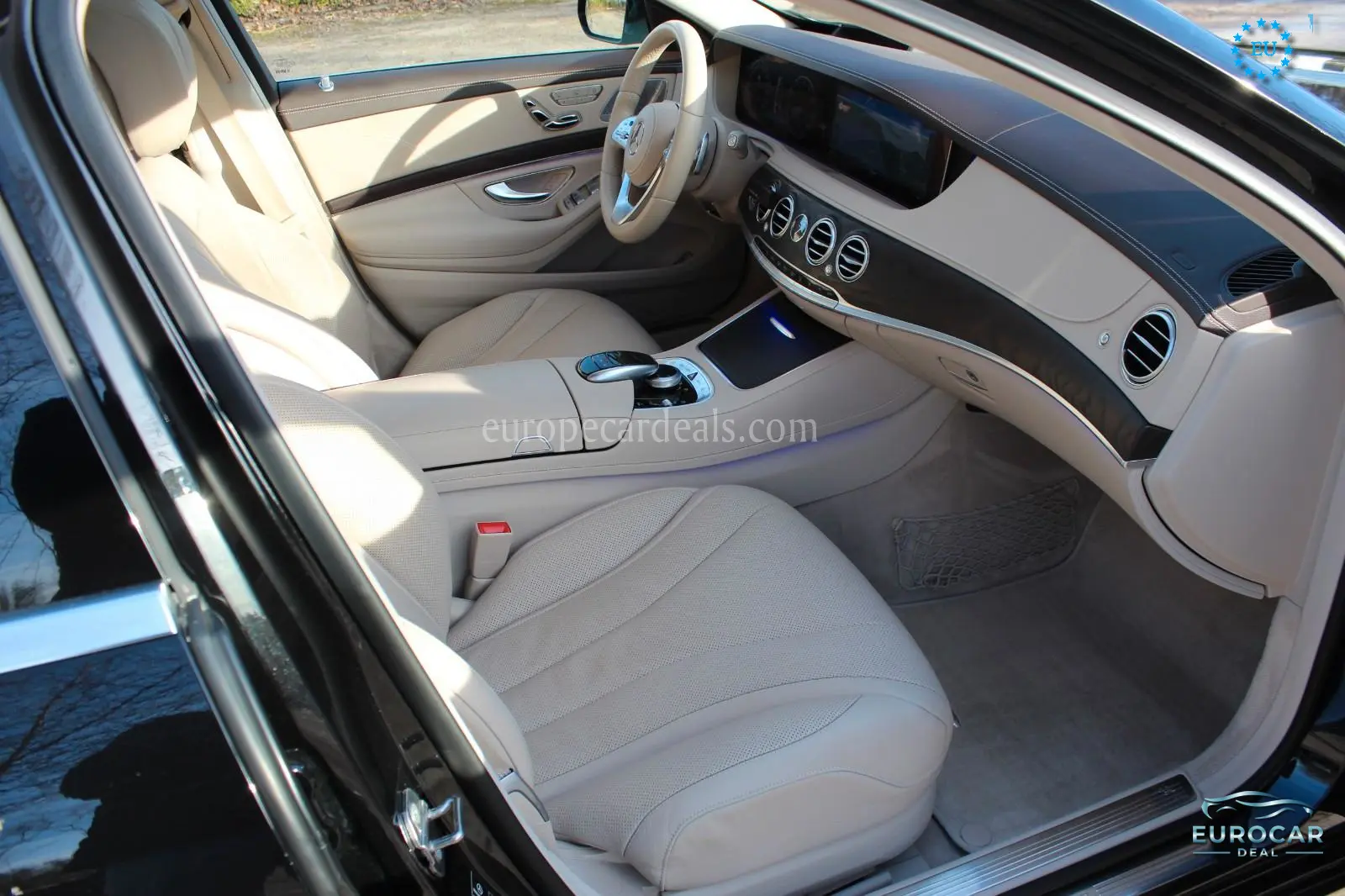 Mercedes-Benz S 560