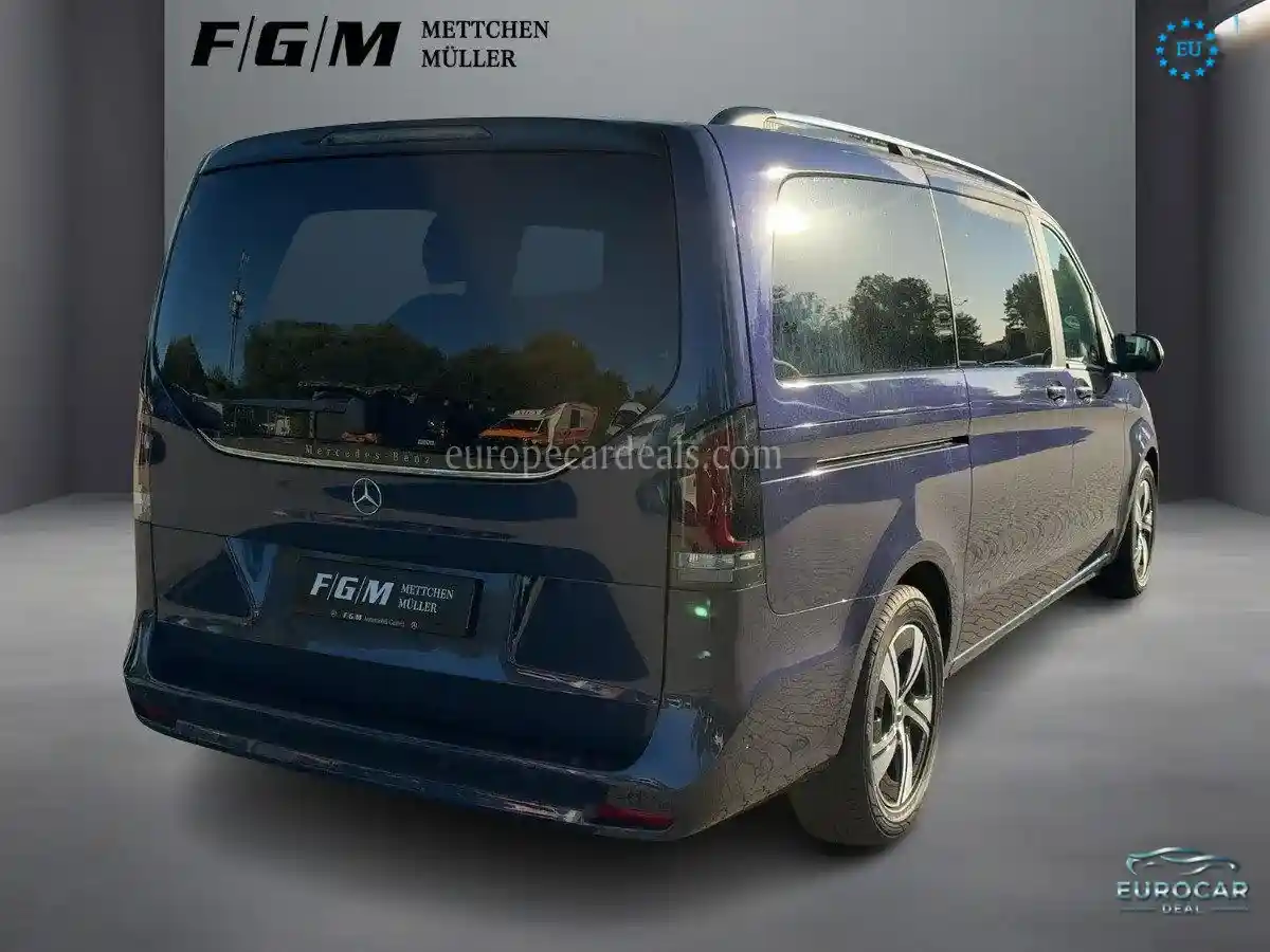 Mercedes-Benz V 250