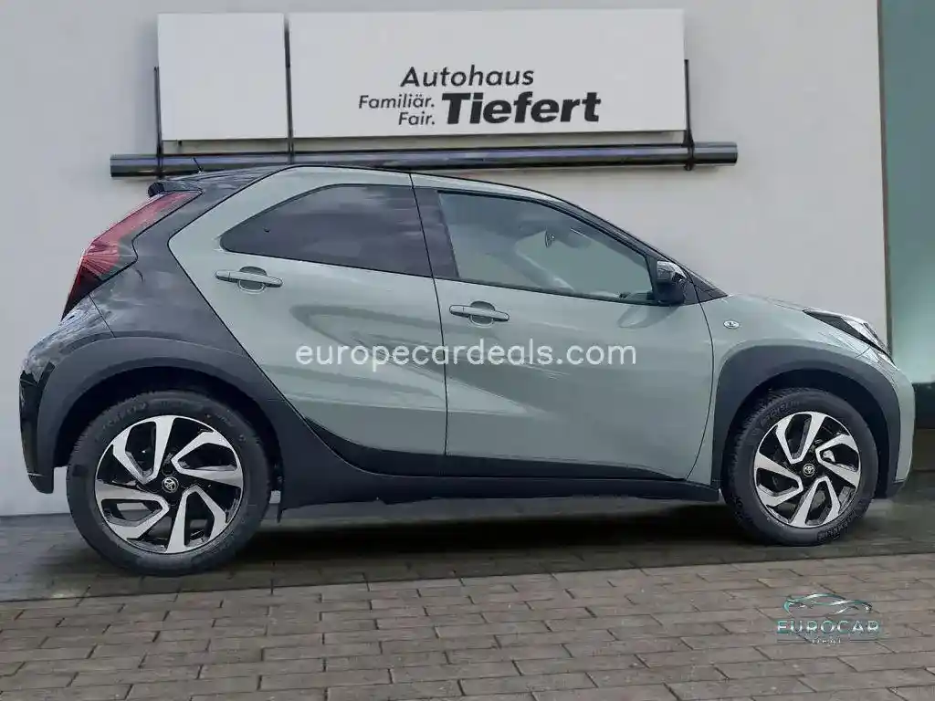 Toyota Aygo (X)