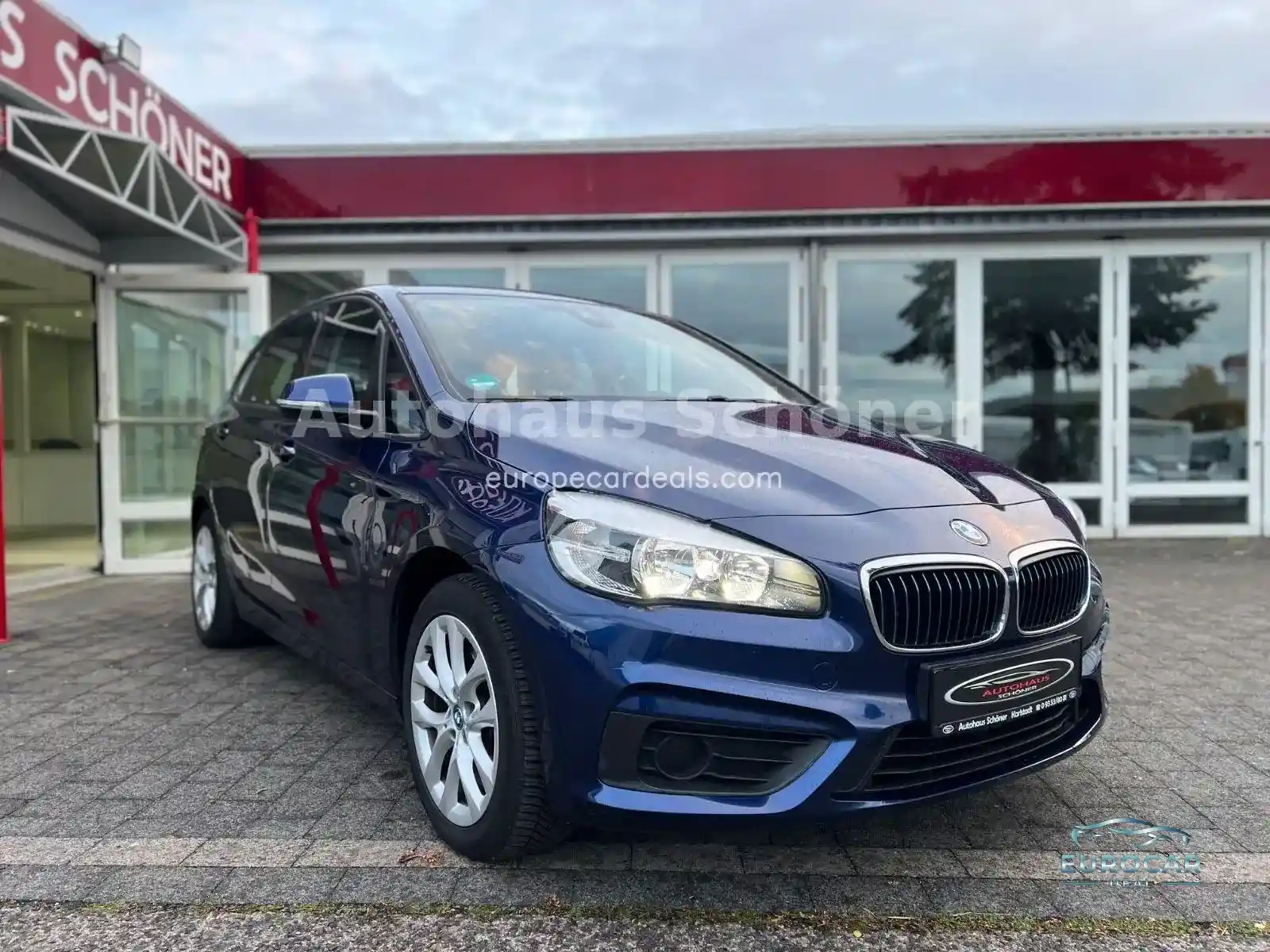 BMW 225