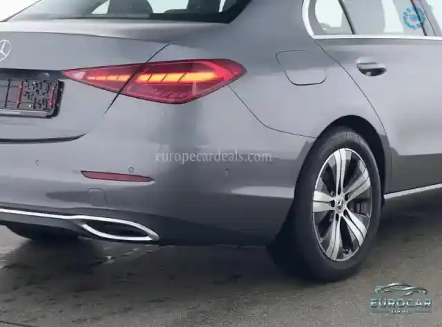 Mercedes-Benz C 180