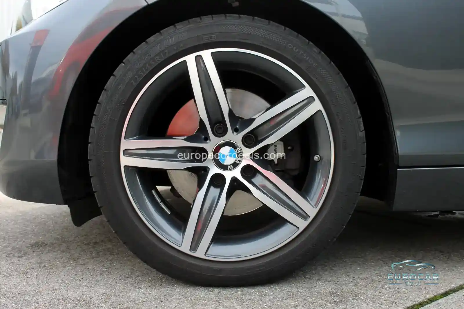 BMW 220