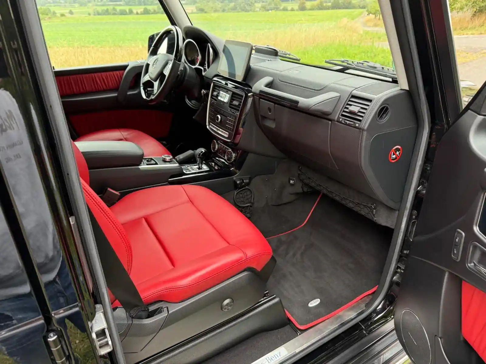 Mercedes-Benz G 500
