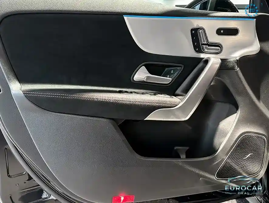 Mercedes-Benz A 35 AMG