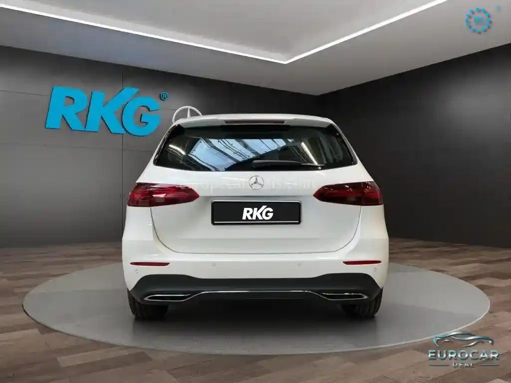 Mercedes-Benz B 200