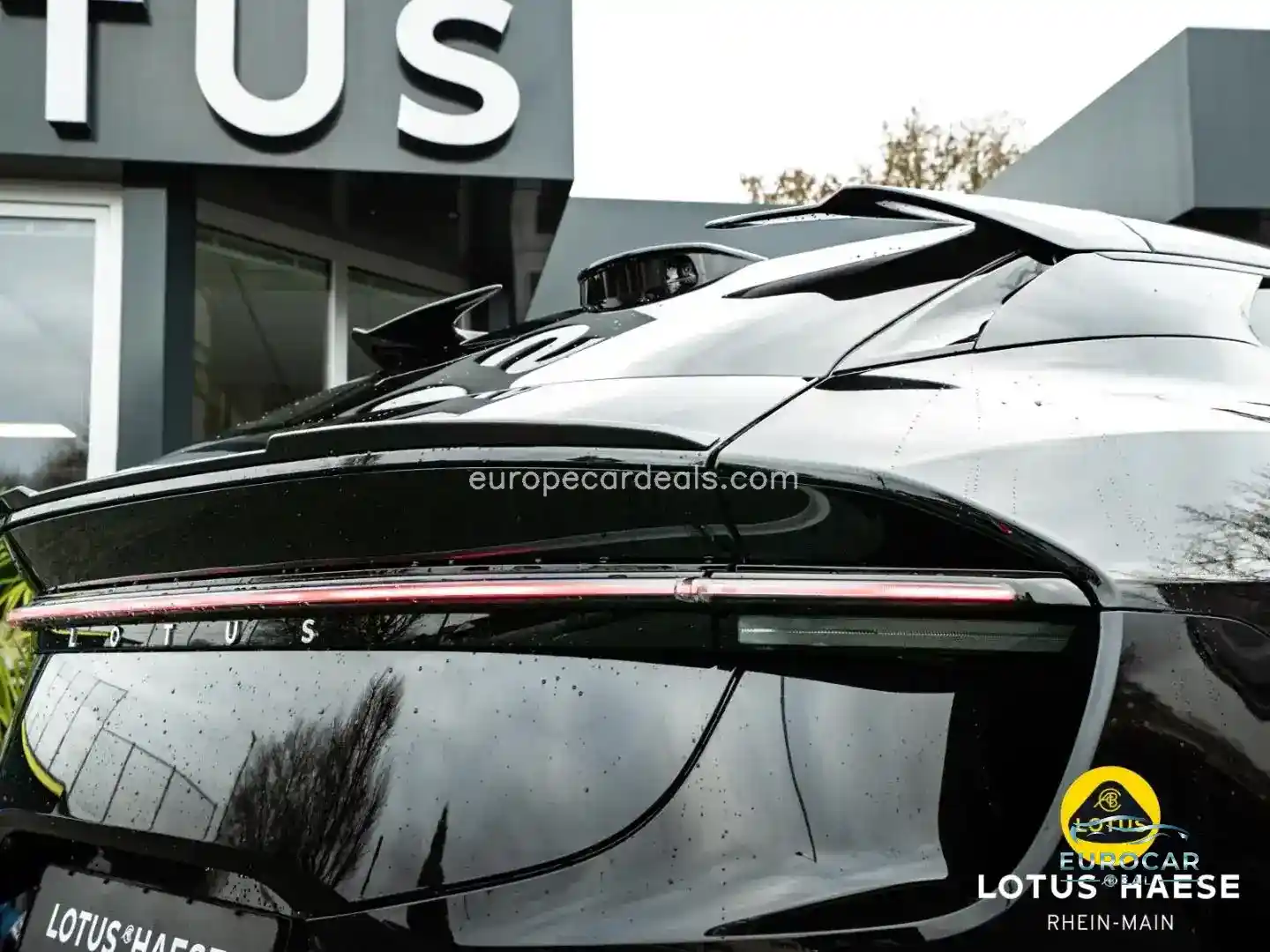 Lotus Eletre