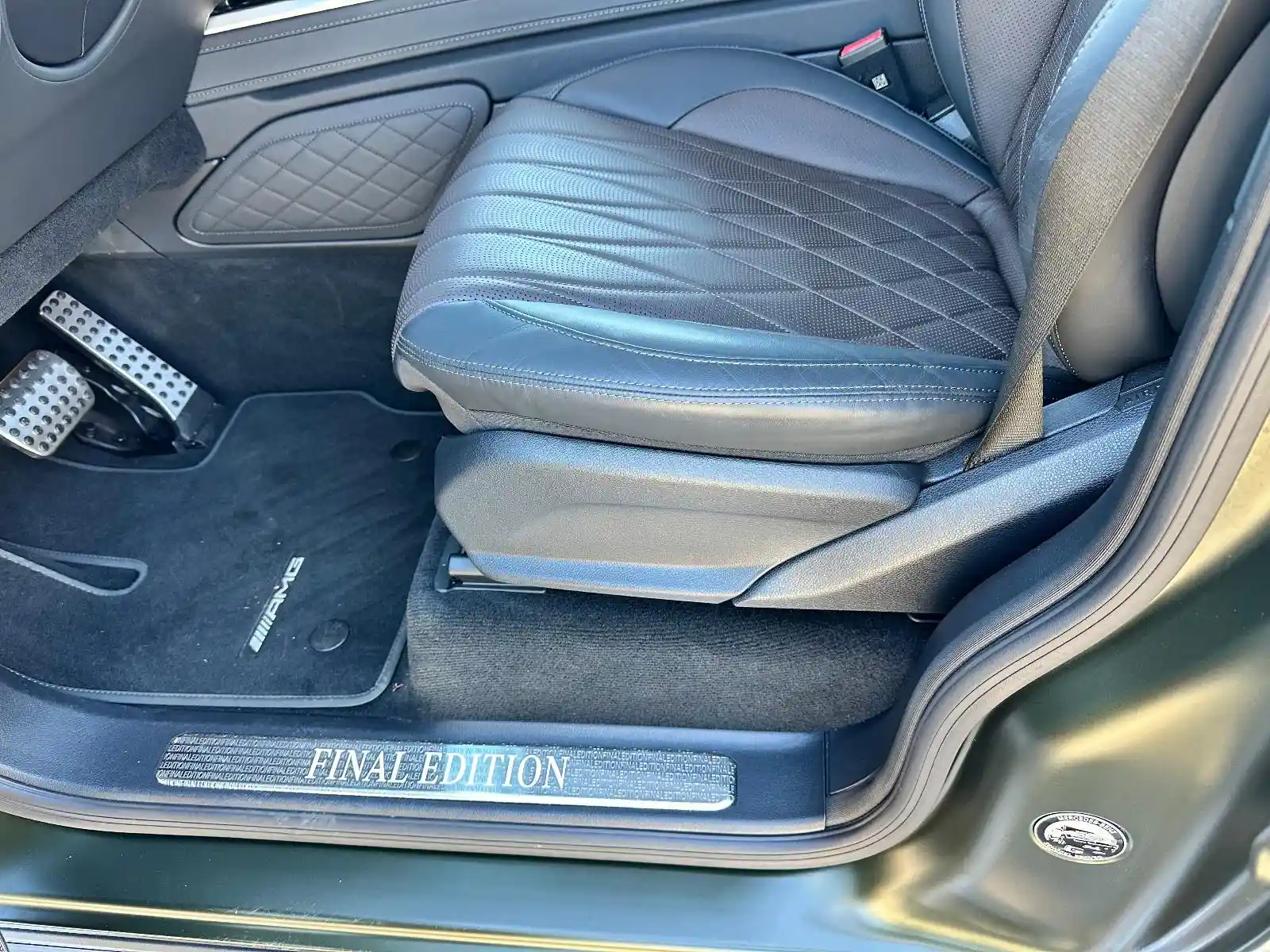 Mercedes-Benz G 500