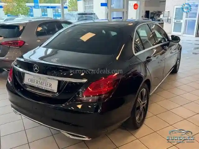 Mercedes-Benz C 200
