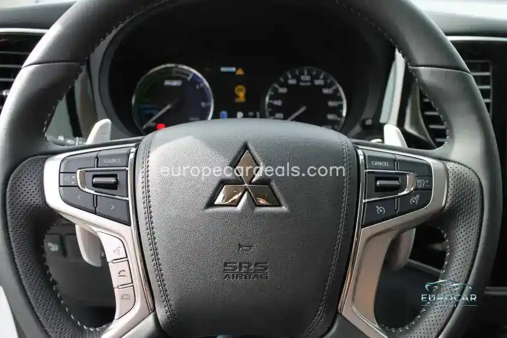 Mitsubishi Plug-in Hybrid Outlander