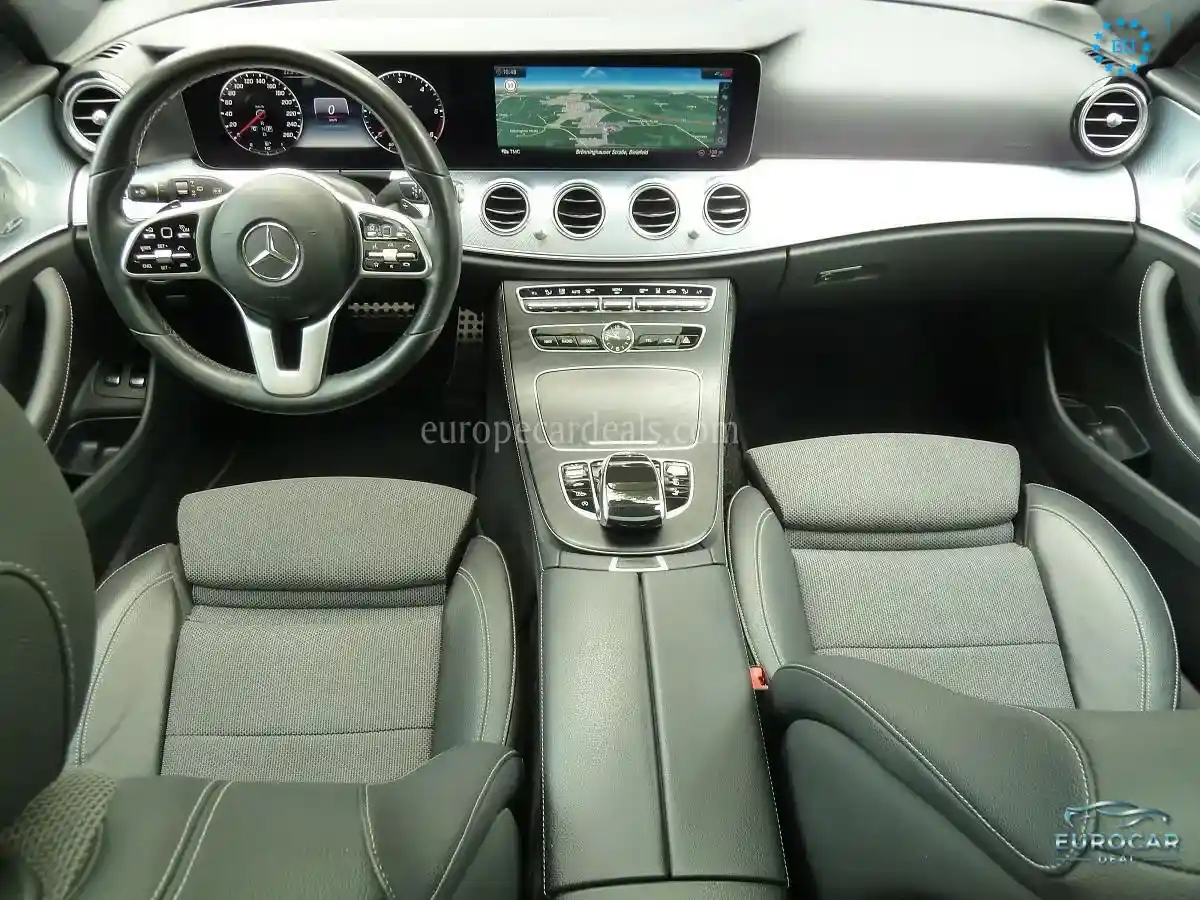 Mercedes-Benz E 400