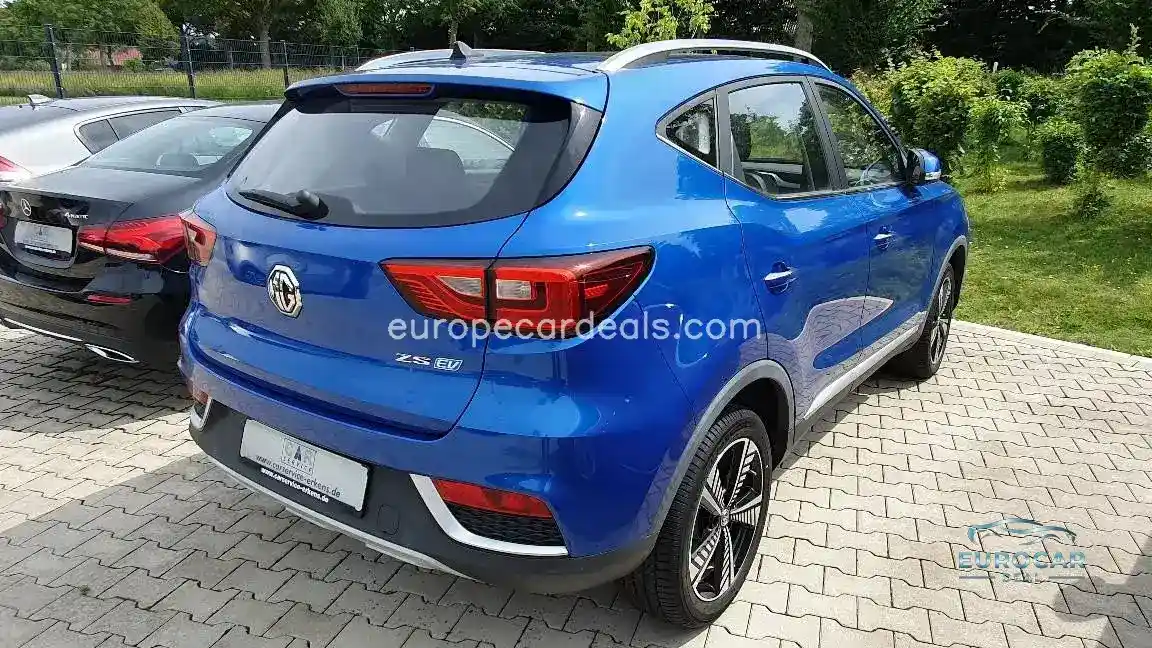 MG ZS