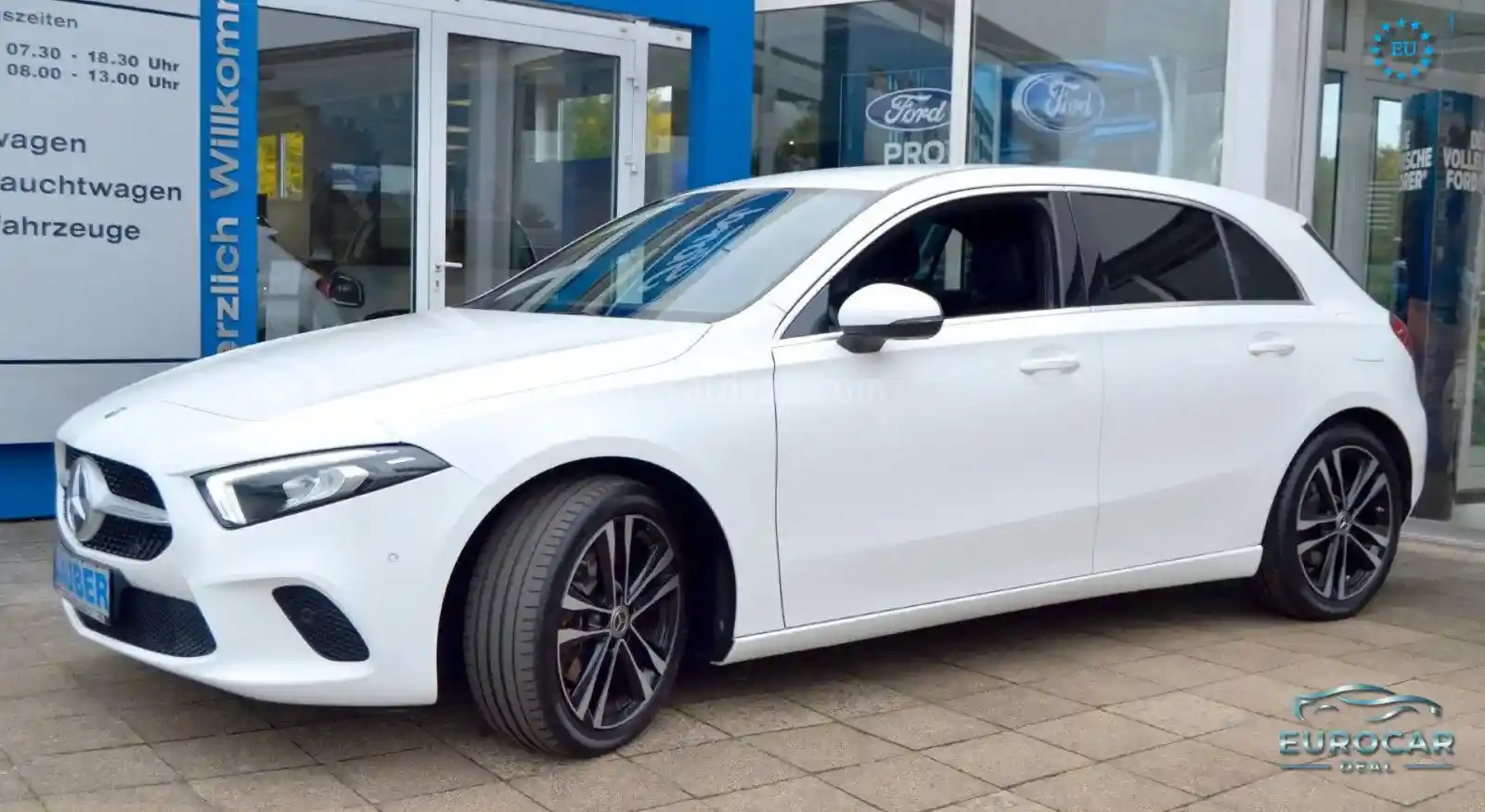 Mercedes-Benz A 220