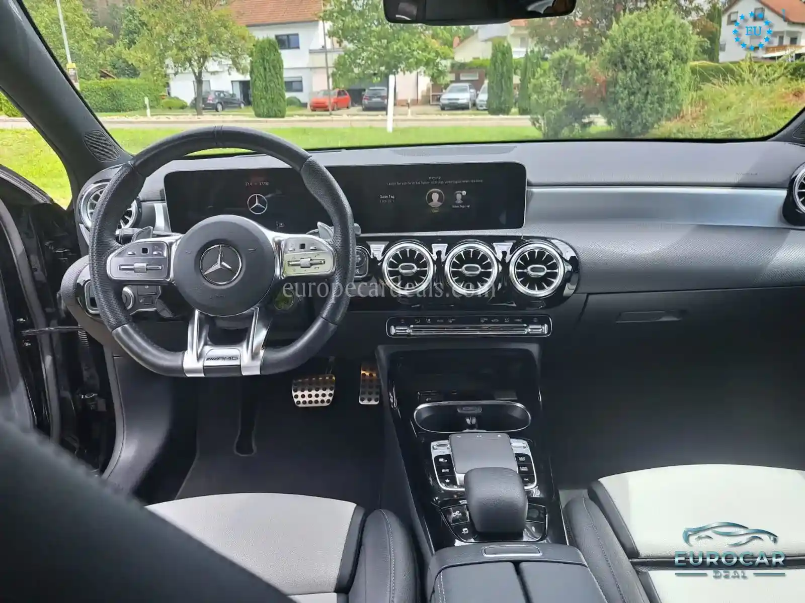 Mercedes-Benz A 35 AMG