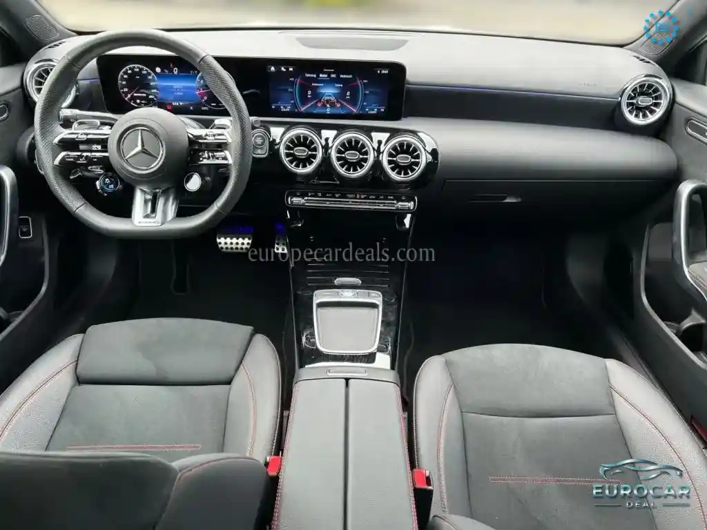 Mercedes-Benz A 35 AMG
