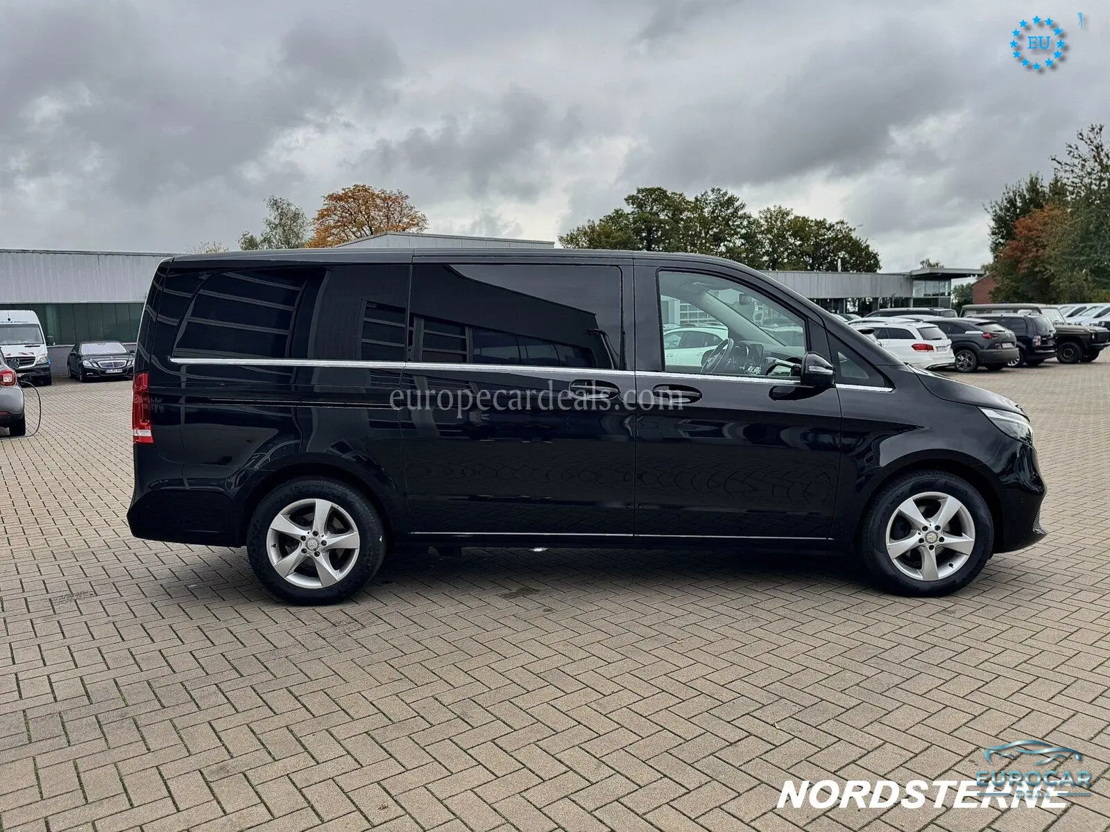 Mercedes-Benz V 220