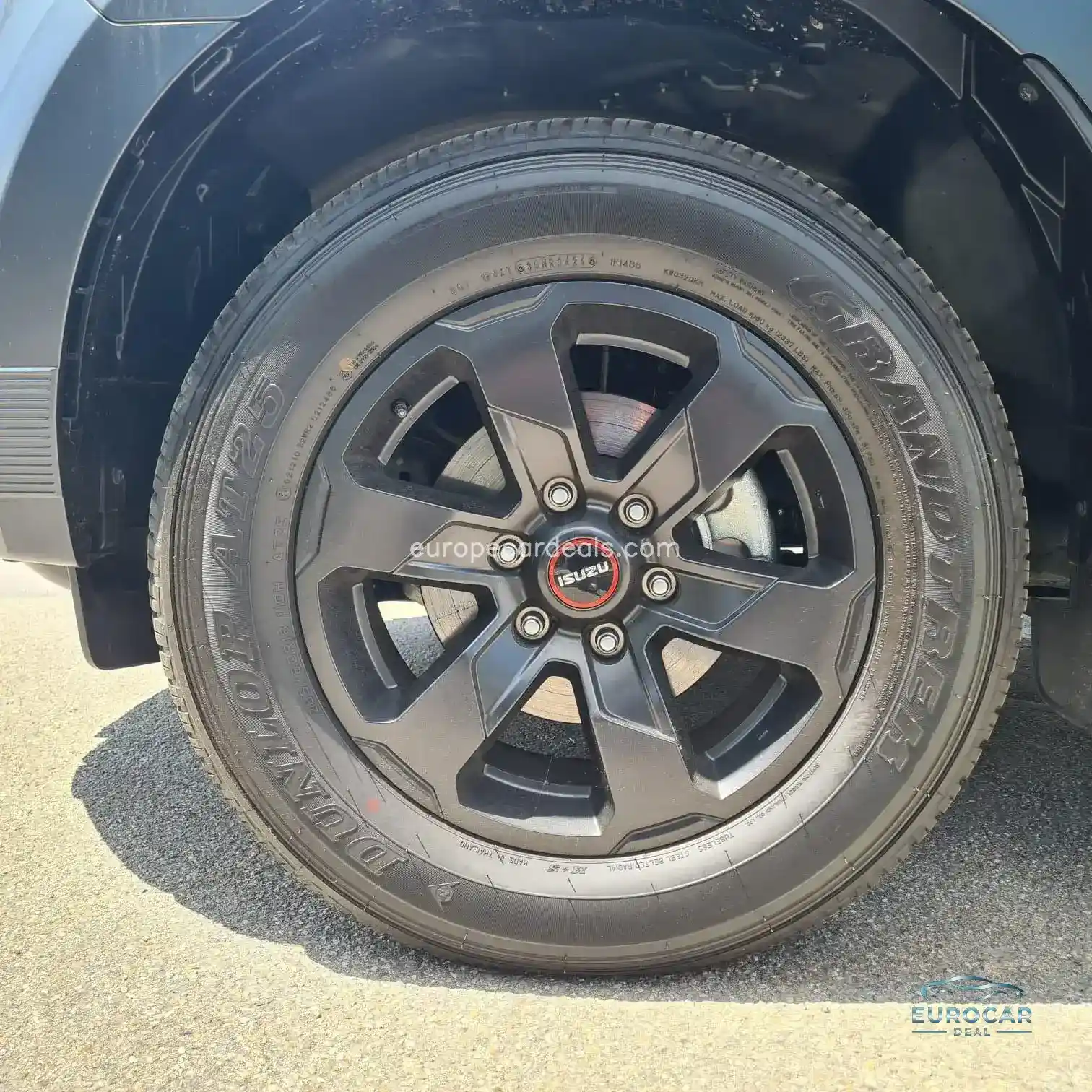 DOUBLE CAB V-CROSS 4×4 A/T ROLLCOVER AHK