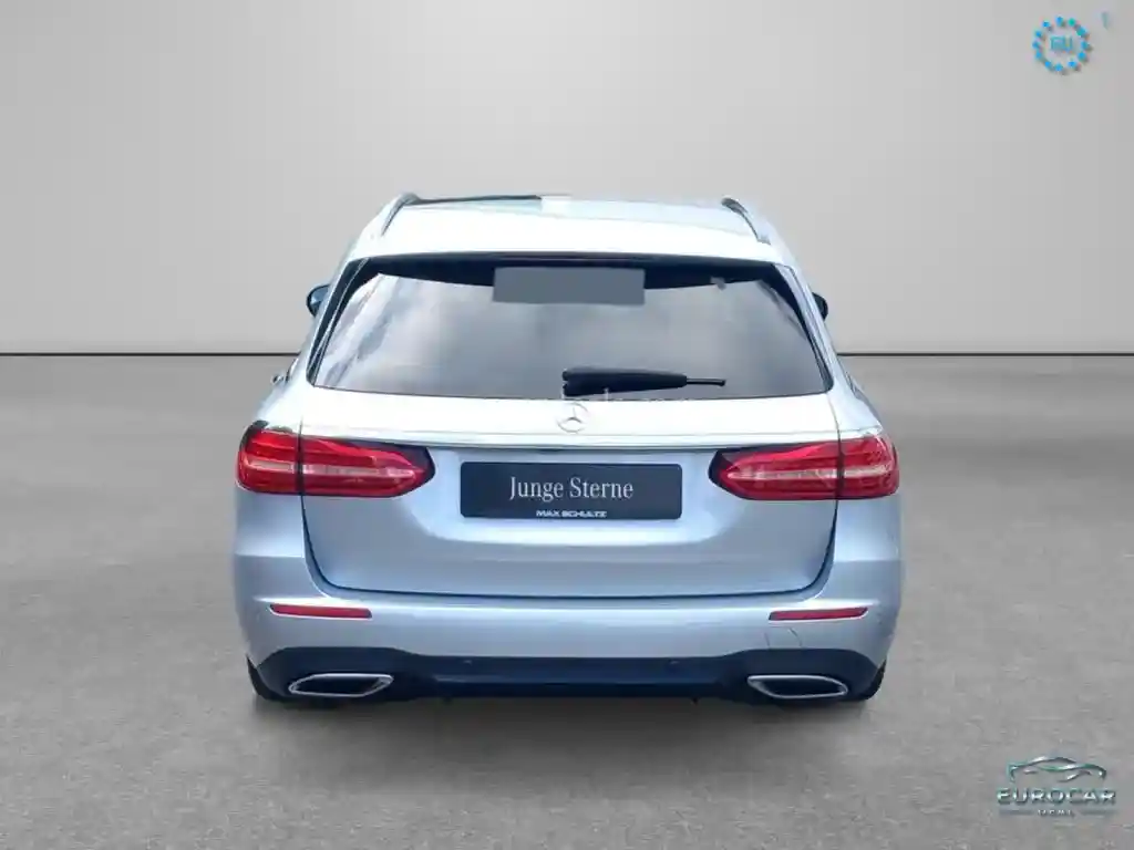 Mercedes-Benz E 400