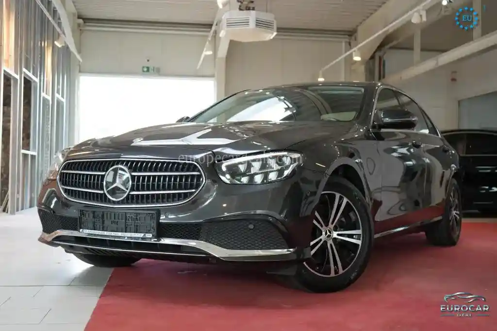 Mercedes-Benz E 300