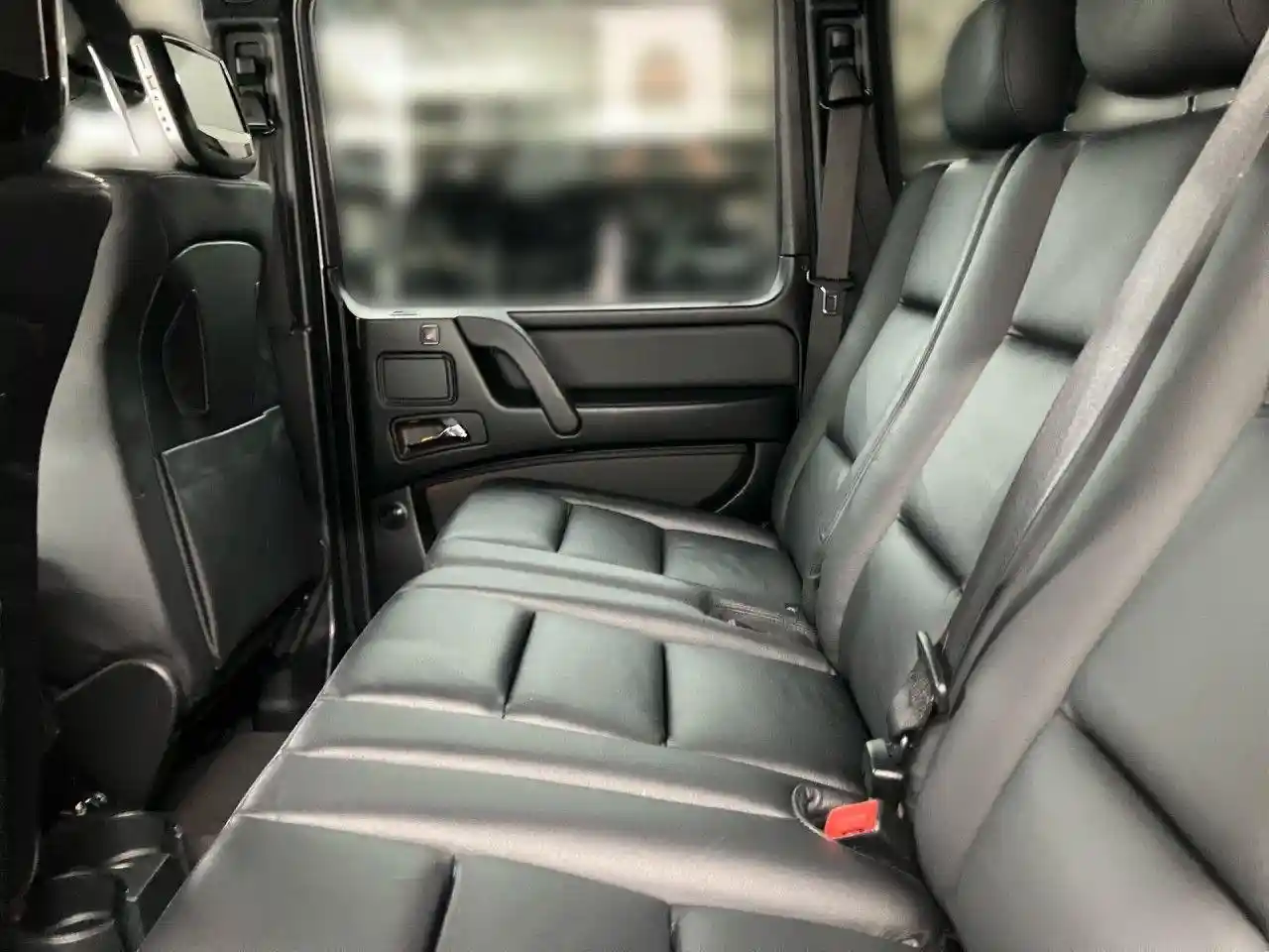 Mercedes-Benz G 500