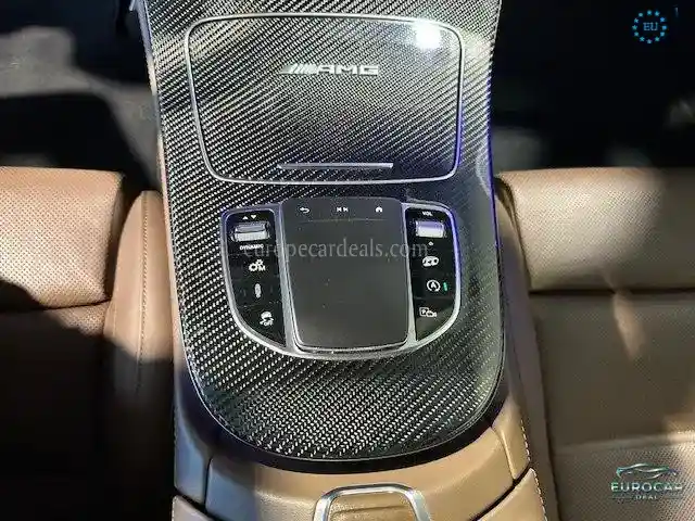 Mercedes-Benz E 63 AMG