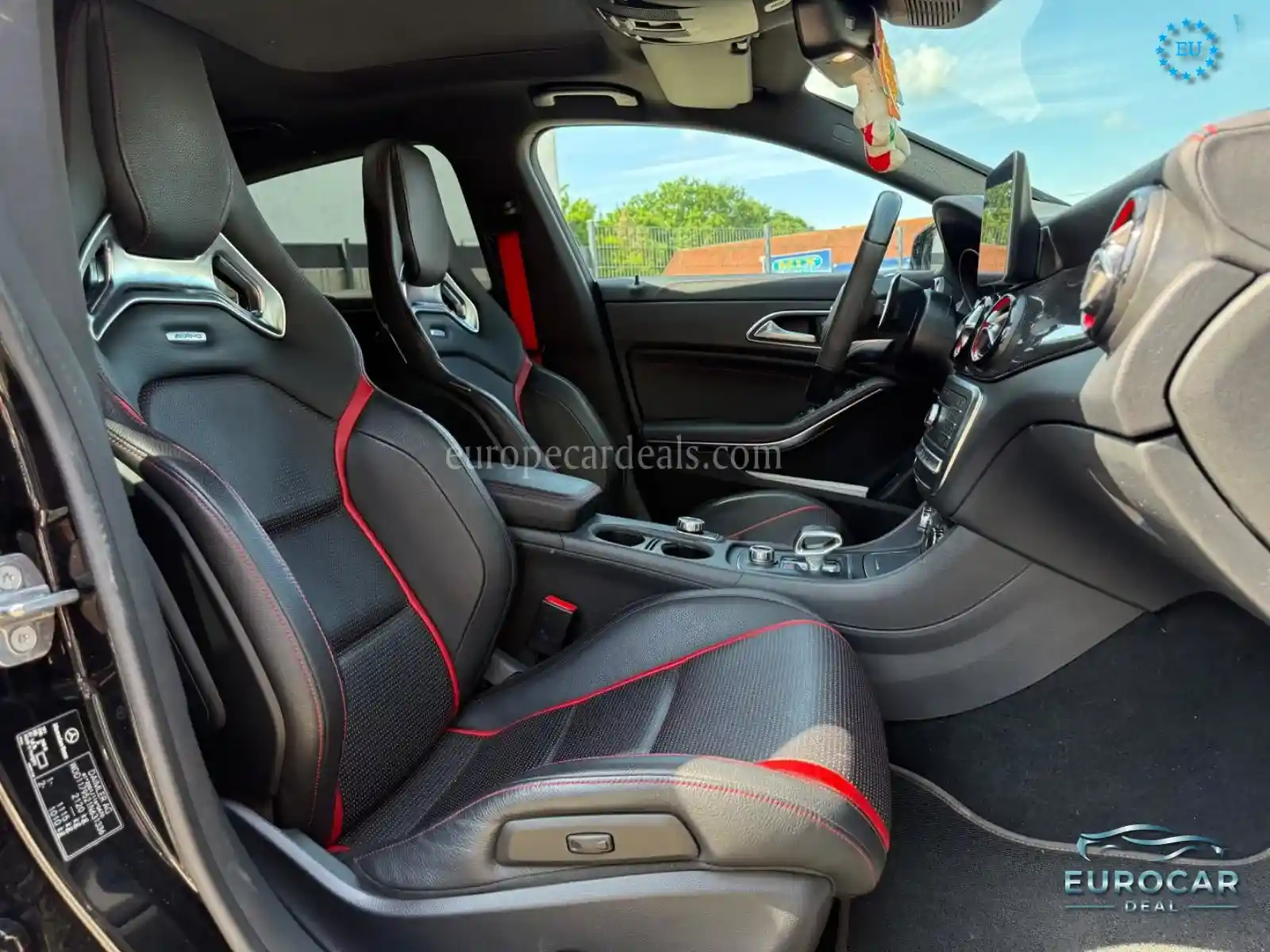 Mercedes-Benz CLA 45 AMG Shooting Brake