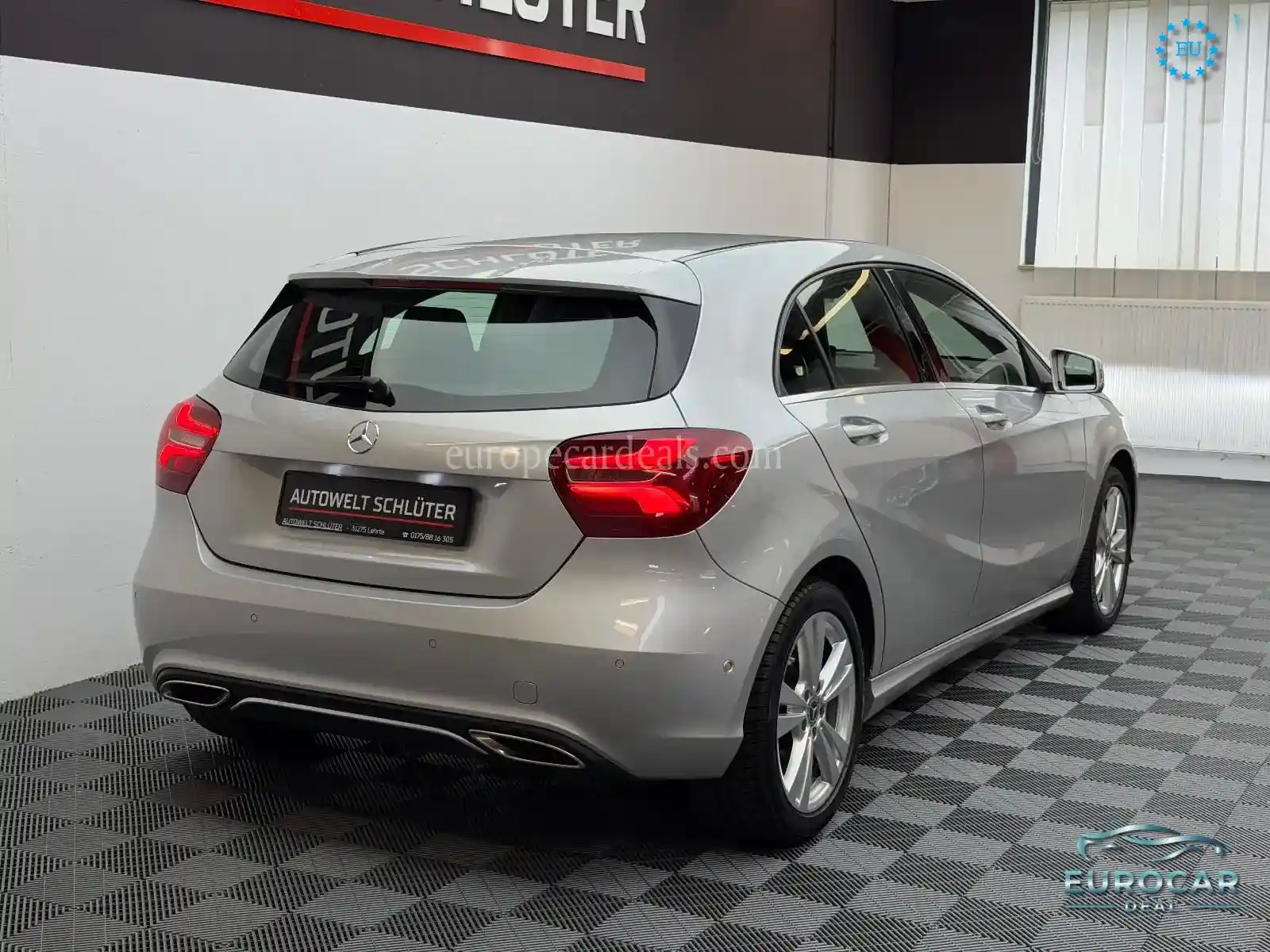 Mercedes-Benz A 220