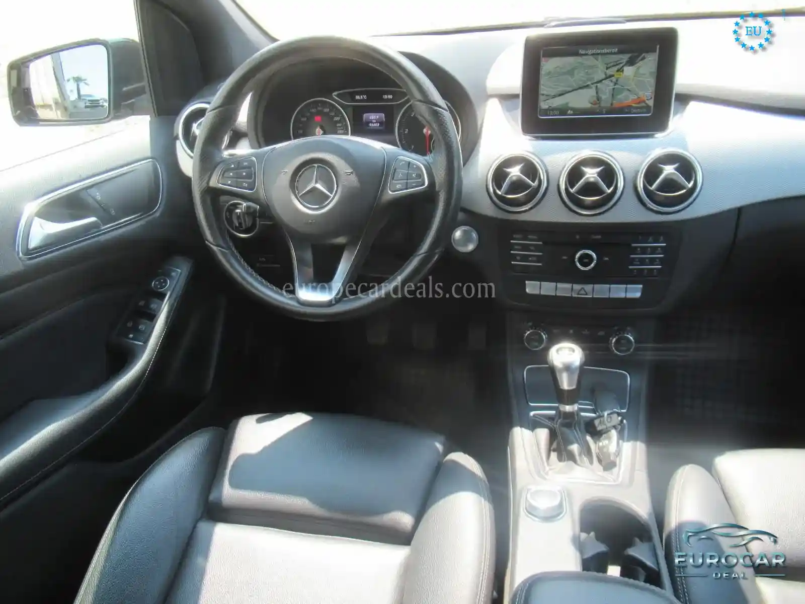 Mercedes-Benz B 180