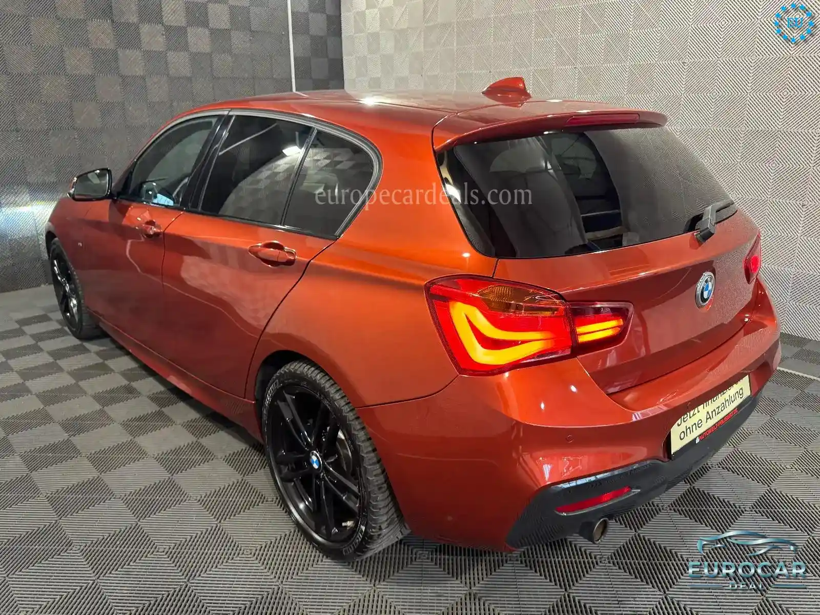 BMW 118