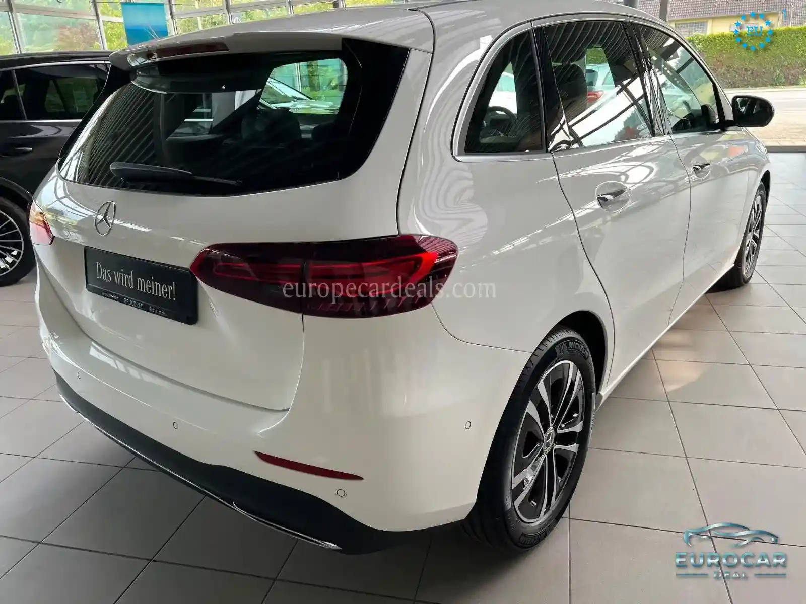 Mercedes-Benz B 200