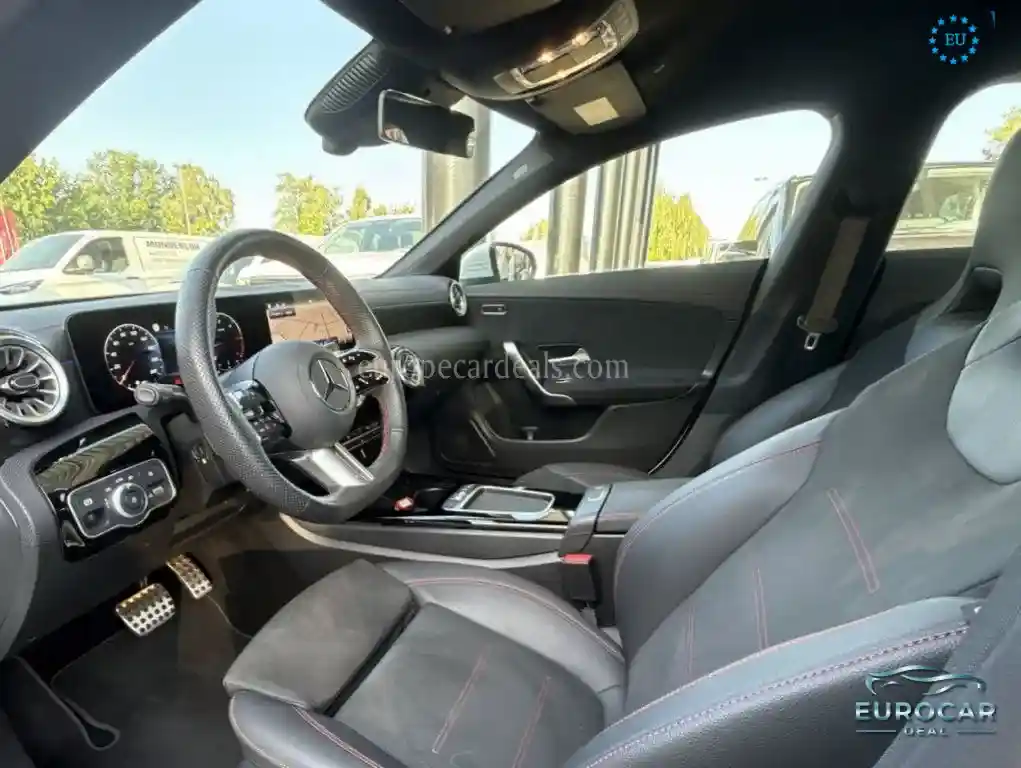 Mercedes-Benz CLA 220