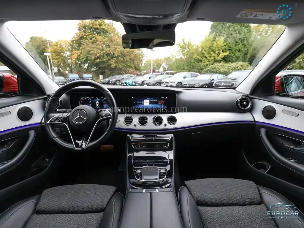 Mercedes-Benz E 200