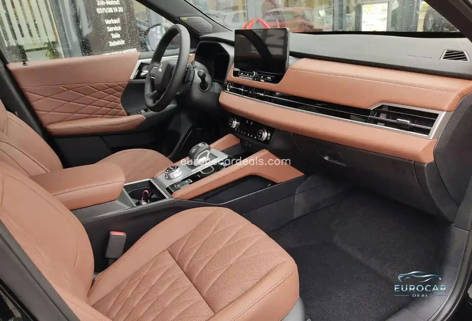Mitsubishi Plug-in Hybrid Outlander