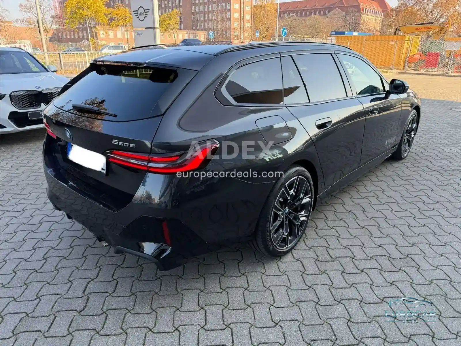 BMW 550