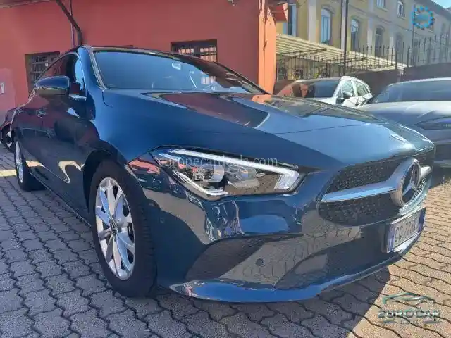 Mercedes-Benz CLA 180 Shooting Brake