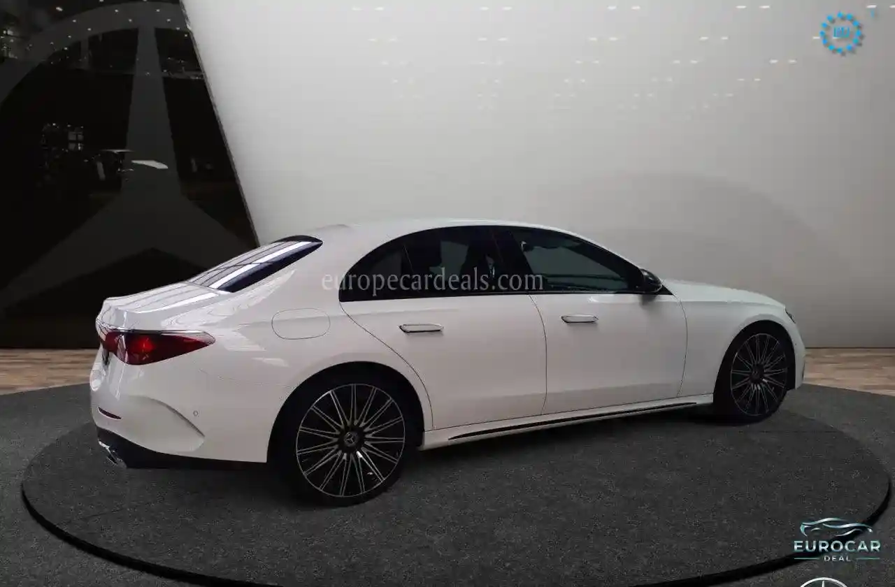 Mercedes-Benz E 200
