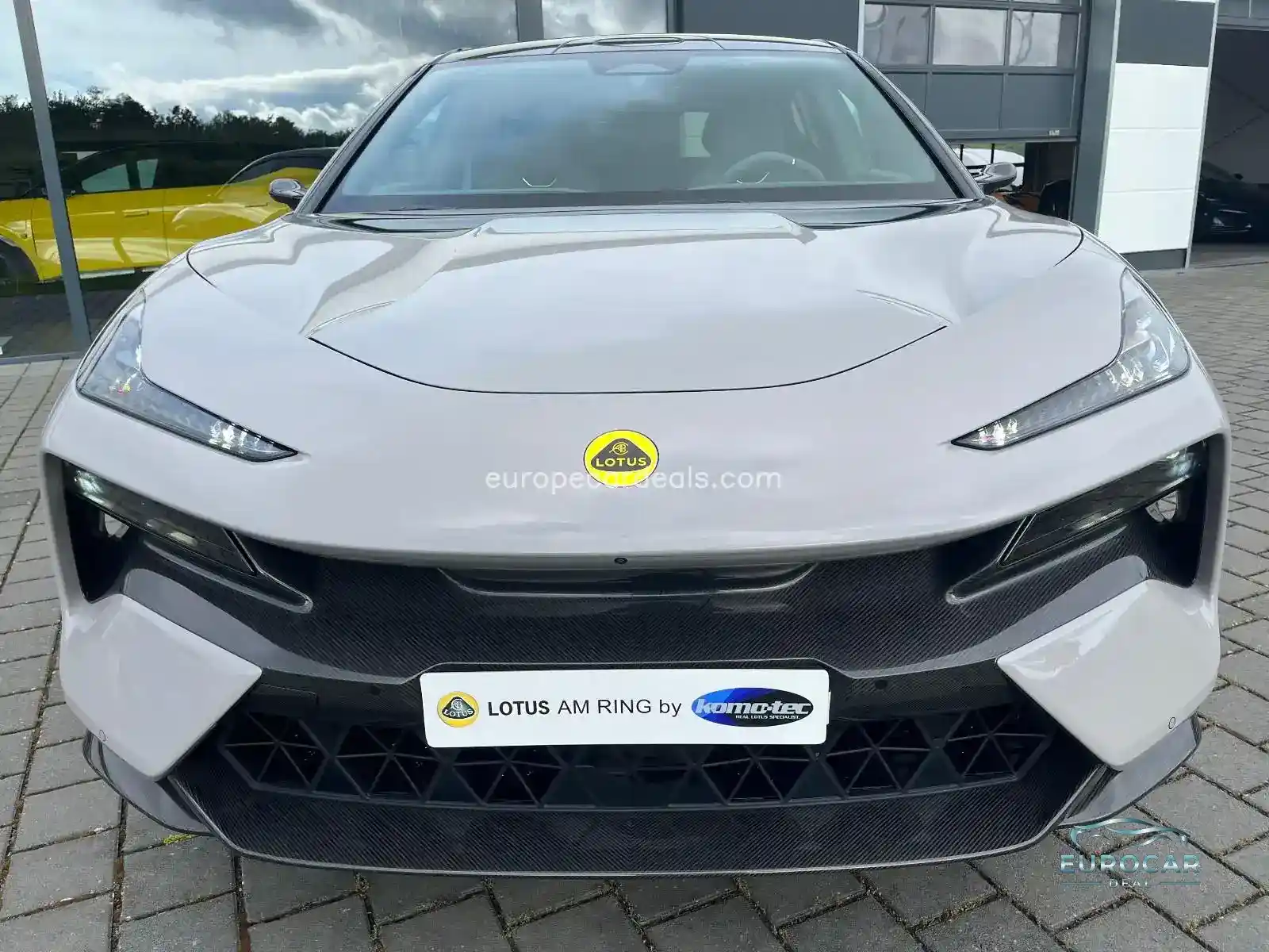 Lotus Eletre